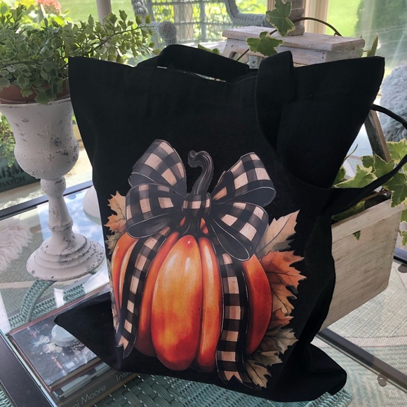 🎃Halloween Tote🎃 - Picture 1 of 5